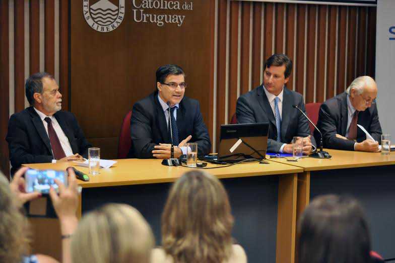 La Universidad Católica inauguró la Cátedra SURA de Confianza Económica