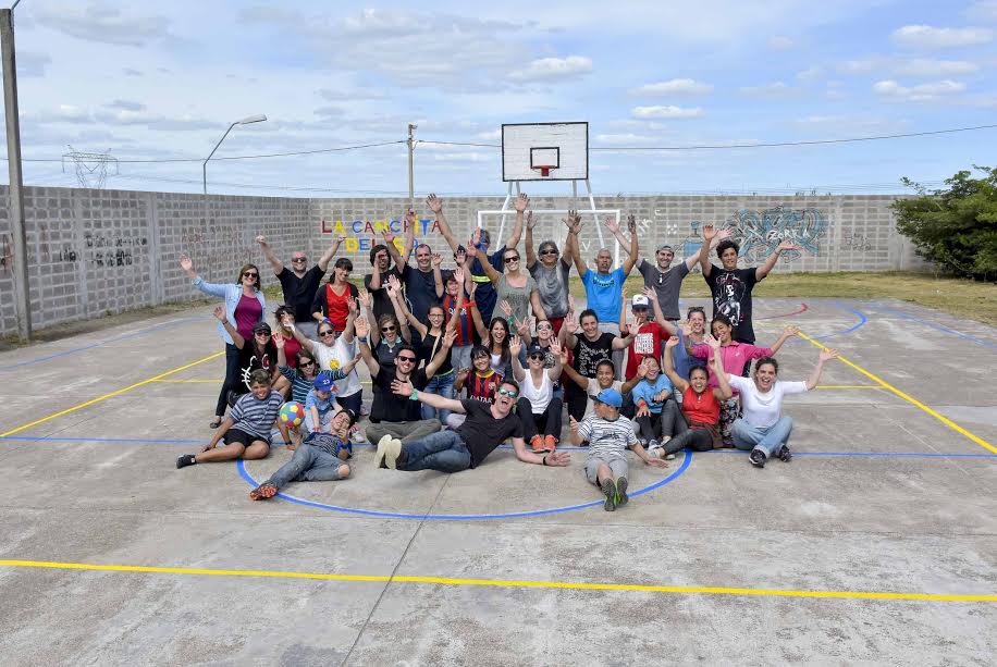 Voluntarios del Aeropuerto y Terminal de Cargas junto a Cimientos contribuyeron con liceo de Villa García