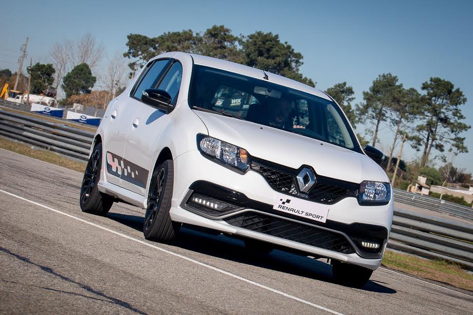 Renault Sport desembarcó en Uruguay