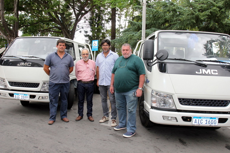 Intendencia de Canelones incorpora camiones JMC para potenciar su gestión ambiental