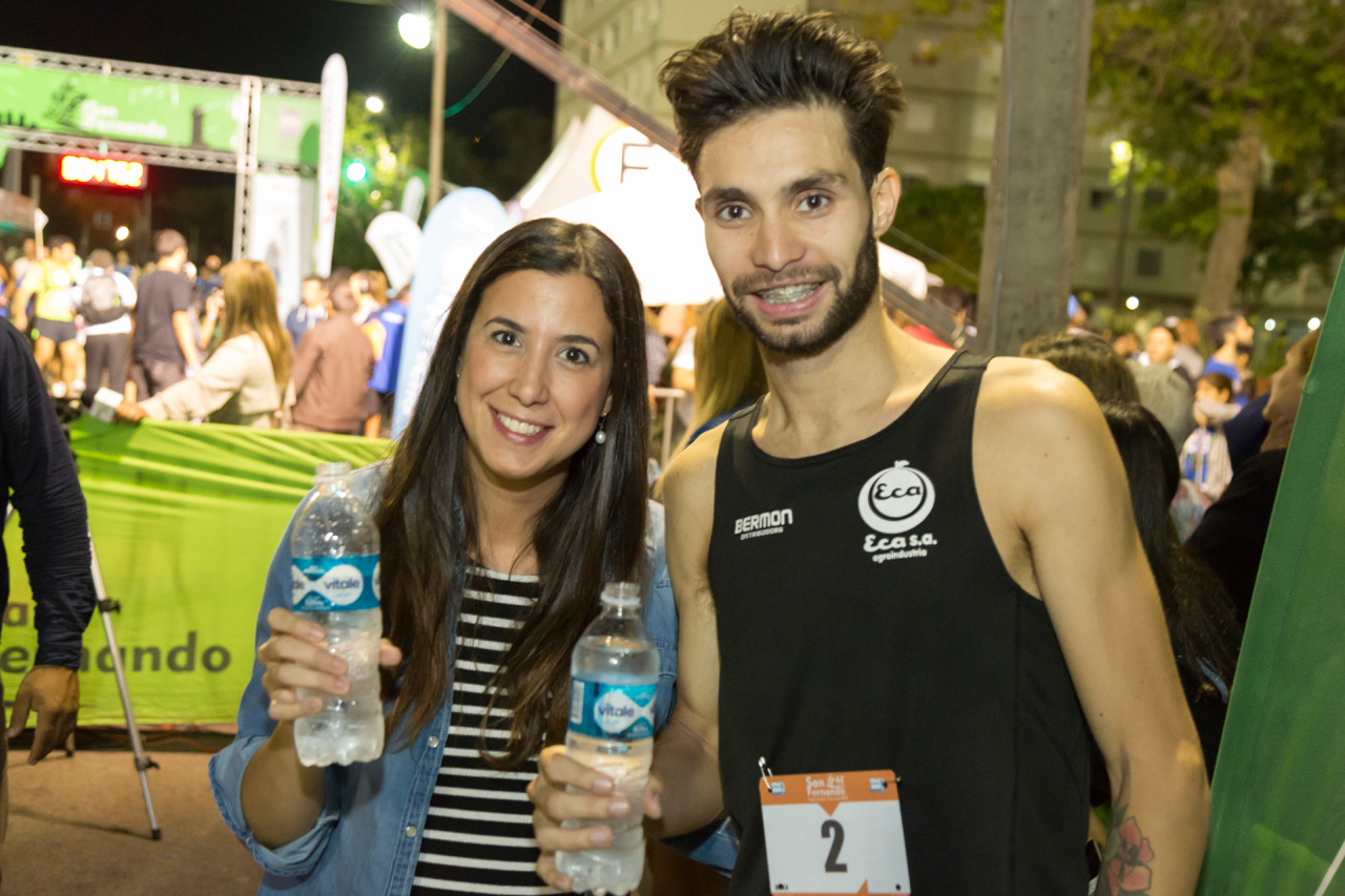 Miles de corredores se hidrataron con Vitale en la 44° Corrida Internacional de San Fernando