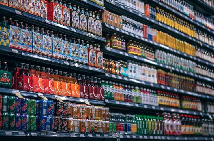Panel OMS está dividido sobre impuestos a bebidas  azucaradas para reducir obesidad