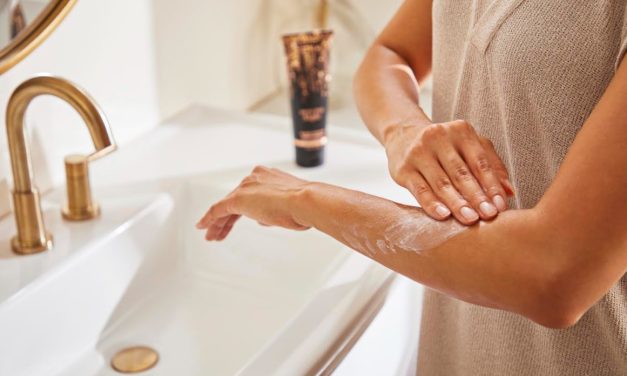 Bath & Body Works resalta la importancia del cuidado de la piel en verano