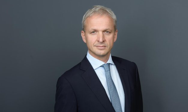 <strong>Gregoire Poux-Guillaume asumirá como el nuevo director ejecutivo de AkzoNobel</strong>