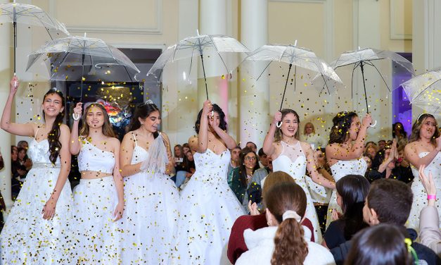 Con Expositores y Desfiles de alto nivel se realizó en Maroñas el Miss 15 Fashion Show en su segunda edición