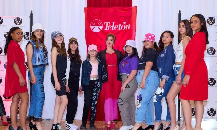 Desfile Multimarca a beneficio de Teletón con modelos de Vicky Ramos Ortiz en Club Unión de Melo