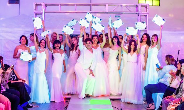 DESFILE FASHION SHOW MUNDO DE REINAS ACADEMIA EN SU SEGUNDA EDICIÓN