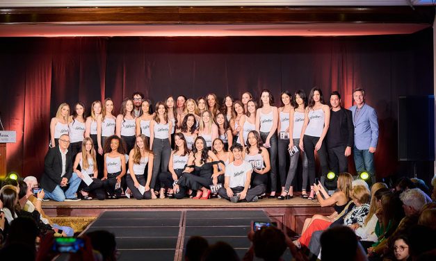 Desfile de Graduación Valentino Bookings Academia en Radisson Montevideo