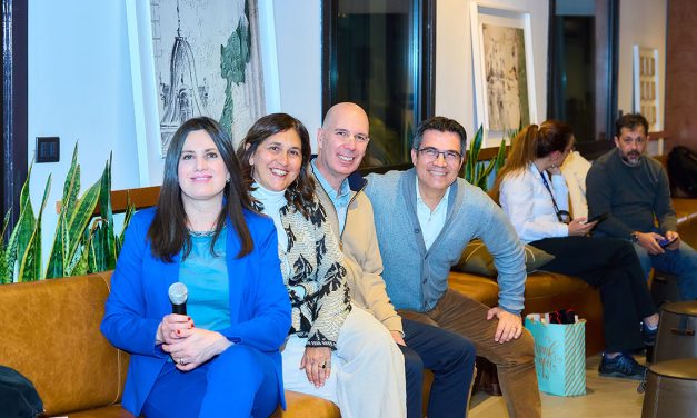 Se llevó a cabo el curso Regulación Emocional en el Rooftop del Victoria Plaza Office Tower