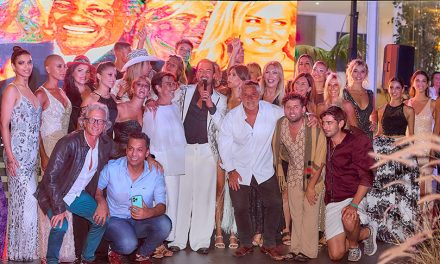 Fernando Cristino le rindió a Roberto Giordano el primer homenaje y único con un mega fashion Sunset Memory