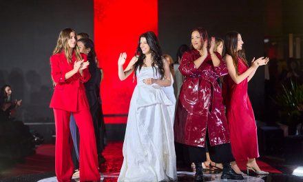 París se muda a Montevideo: el impactante desfile bajo la lluvia de L’Oréal Paris en Punta Carretas Shopping